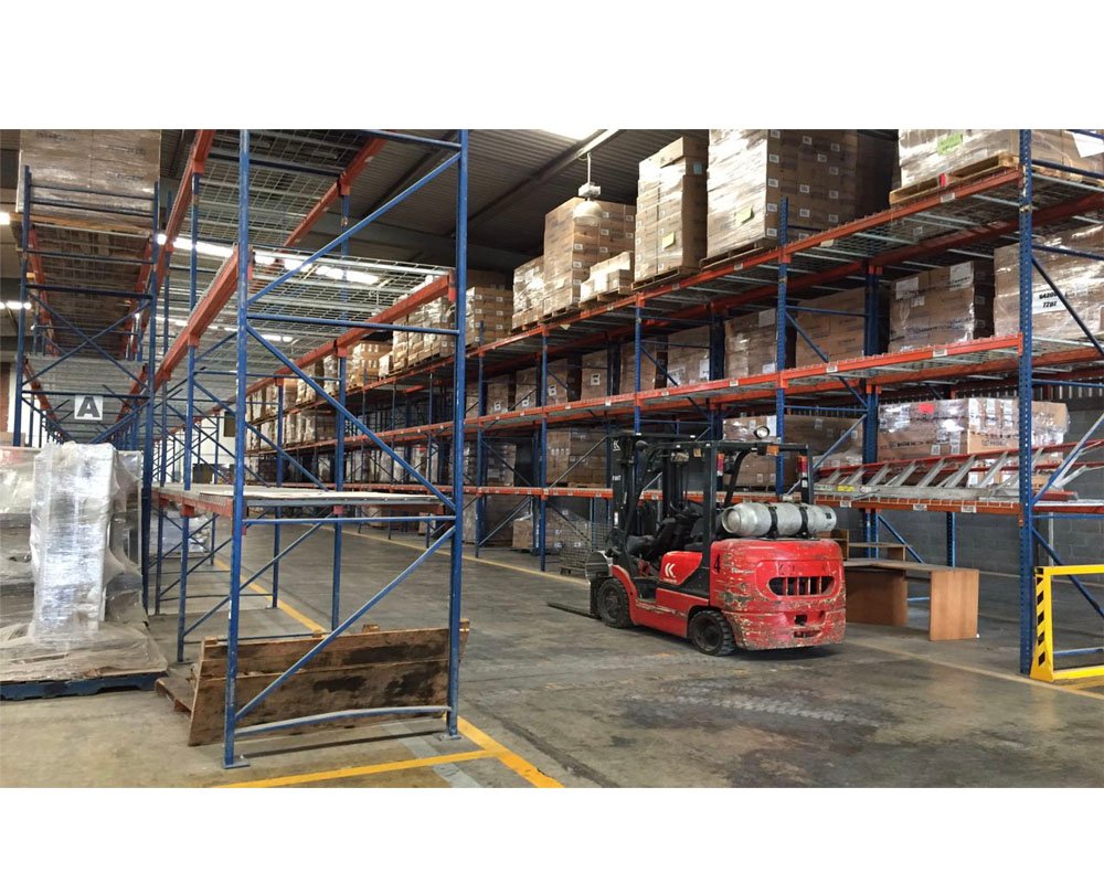 Warehouse Service and Logistics